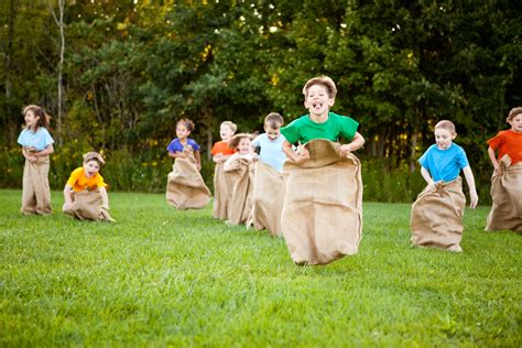 Juegos Para Jugar En Familia Y En El Recreo Fab