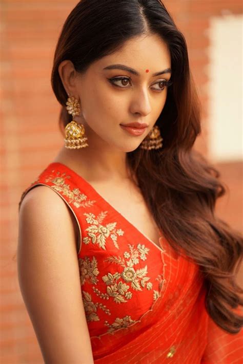 Anu Emmanuel Hot Photos Pics New Images HD Wallpapers