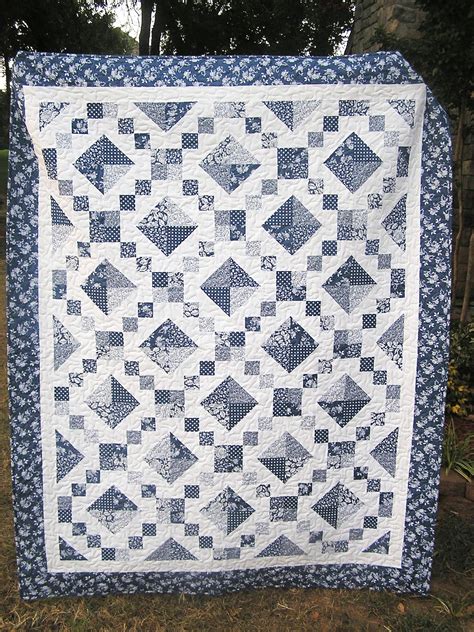 Blue Quilt Patterns Kate S Blue And White Quilt Quilt Pattern Ideas