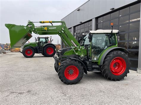 Fendt 211s GEN3 Profi Plus GPS RTK Baujahr 2022 Traktor G J Jansen