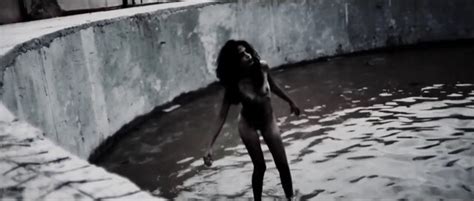 Nude Video Celebs Lorena Aloli Nude A Capital Dos Mortos Mundo Morto