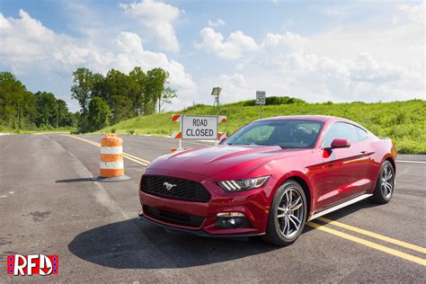 2016 Ford Mustang Premium Ecoboost