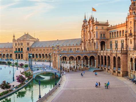 Sevilla - Sehenswürdigkeiten, Hotels, Informationen