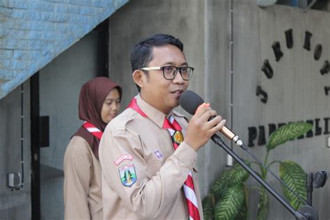 Peringatan Hari Pramuka Ma Al Irtiqo Ims Malang Gelar Upacara Bendera