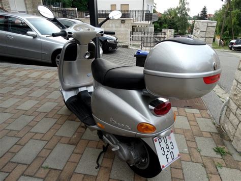 Piaggio Vespa 125 Et4 1998 13400km OdliČno Stanje Kofer Nove Gume 1998 God