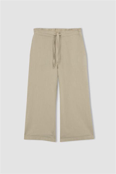 Beige Woman Capri Linen Look Wide Leg Capri 2858392 | DeFacto