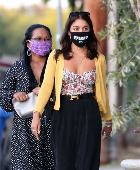 Vanessa Hudgens Sexy Hot Celebs Home