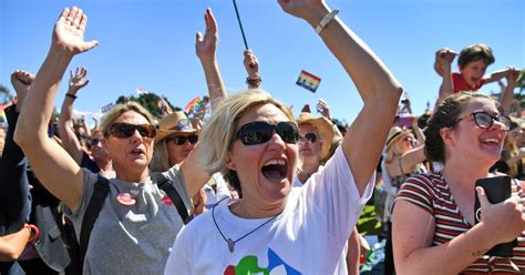 Le Sénat australien adopte la loi sur le mariage gay étape clé de la légalisation L Express