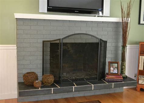 Discussing brick fireplace remodel options | FIREPLACE DESIGN IDEAS