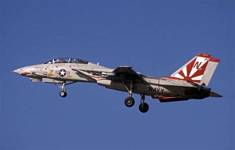 174 Best F 14a Tomcat Images On Pholder Warplane Porn Military Porn And Aviation