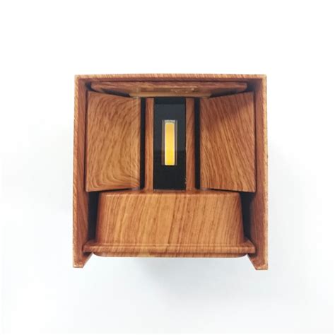 ELM - 180º Iluminación