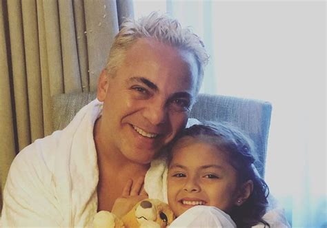 Cristian Castro Y Sus Tres Hijos