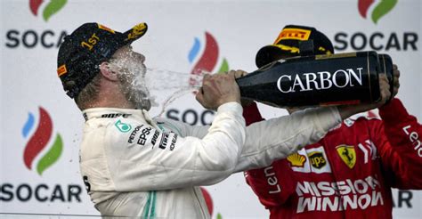 F Doubl De Mercedes Avec Bottas Devant Hamilton En Azerba Djan