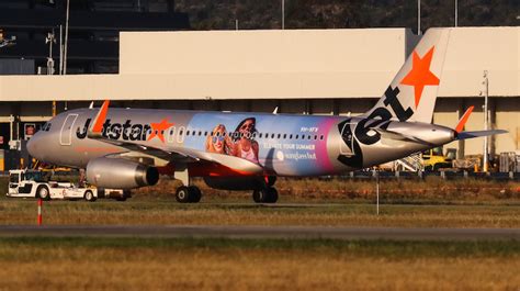 Special livery Jetstar A320 sets sights on summer - Australian Aviation