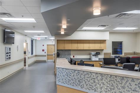 Hca Gulf Coast Regional Medical Center Vertical Expansions Je Dunn Construction