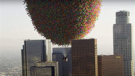 VFX Artist Simulates Flying Balloon House in Pixar’s UP with Real ...