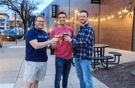 Von Maur Opens First PA Store at South Hills Village