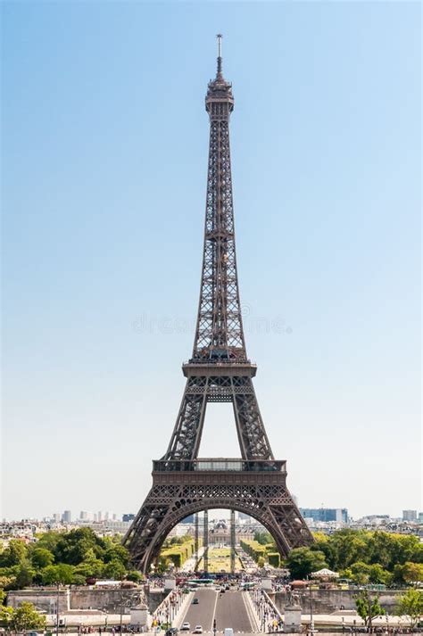 Eiffel Tower Side View Stock Photo Image Of High Champ 8134800