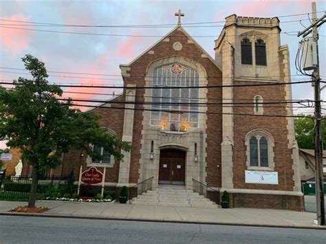 Cardinal Dolan Celebrates Our Lady Queen Of Peace Churchs 100th