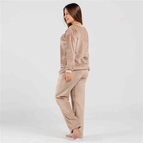 Pijama para mujeres térmica Conjunto pijama nude largo Yeti Colombia