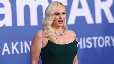 Rebel Wilson Verrät Royal Wollte Mich Für Drogen Orgie Österreich