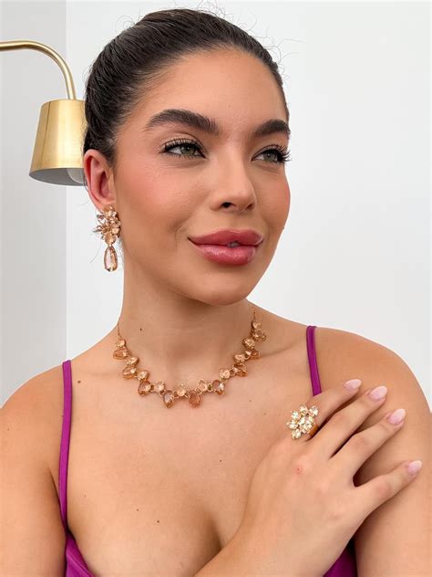 Kit Colar Brinco E Anel Regul Vel Nude Liah De Zirc Nia Mania De