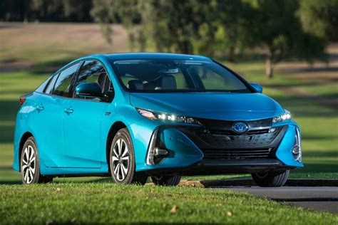 2020 Toyota Prius Prime Review