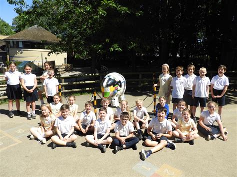 Kings Hill School Primary And Nursery Visiting Elmer