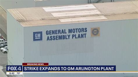 Uaw Strike Expands To Including Gm Arlington Plant Fox 4 Dallas Fort