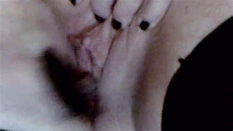 Pandora Wanks Her Big Clit And Lips With Her Makeup Brushes Porn Videos