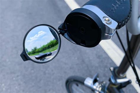 The Universal Bike Handlebar Mirror That Lets You Move Forward And Look