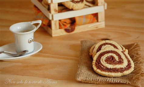 Girelle Bicolore Biscotti Bicolore Vaniglia E Cacao Annatorte