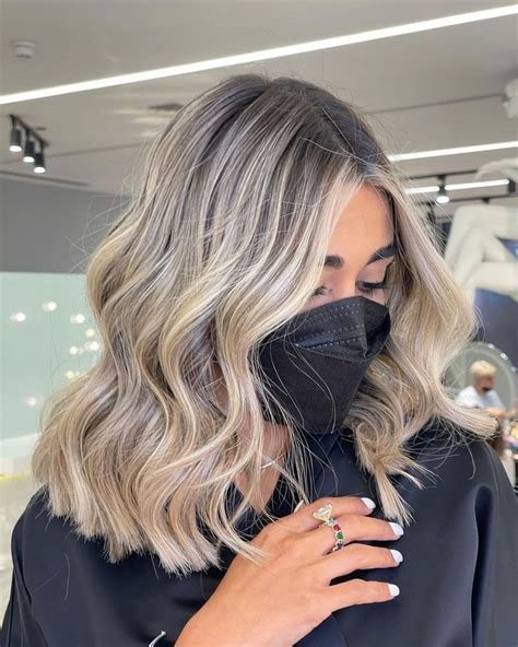 43 Gorgeous Hair Colour Ideas With Blonde Cool Blonde Lob Beauty Artofit