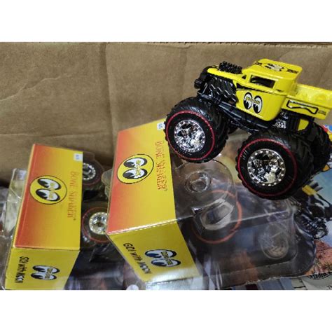 Hot Wheels Monster Trucks Bone Shaker Mooneyes LOOSE Shopee Malaysia