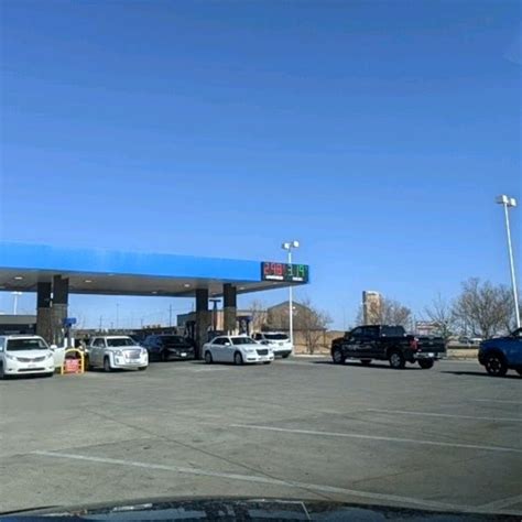 Save on Gas in Lubbock: Sam's Club Gas Prices & Tips