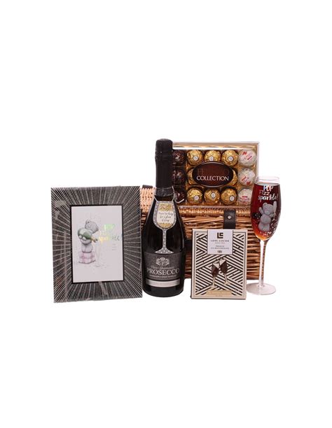 Prosecco Ferrero Rocher Celebration Hamper