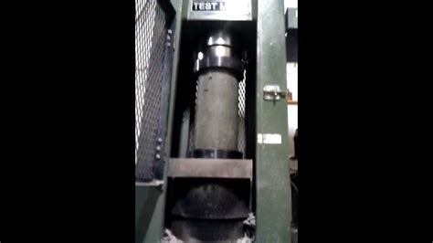 Breaking Concrete Cylinders 6500 Psi Or 200 000 Pounds On A 6 X12 Cylinder Youtube