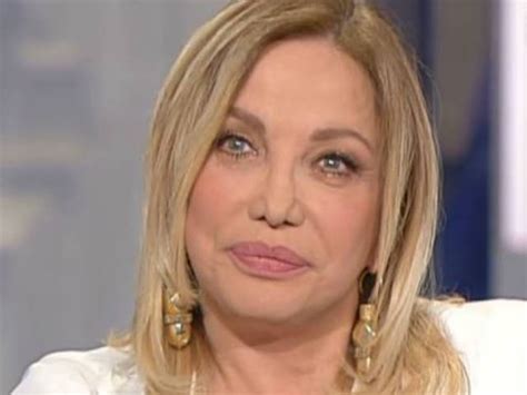 Simona Izzo Il Dolore Dopo La Morte Della Madre E Lannuncio Da Brividi