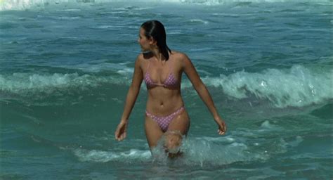 Nude Video Celebs Zez Polessa Nude Juliana Knust Nude Achados E Perdidos