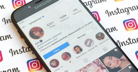 Lista e të famshmëve më të paguar në Instagram për 2022 Kylie Jenner