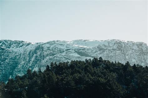 Premium Photo | Snowy mountains in norway beautiful panorama of the ...