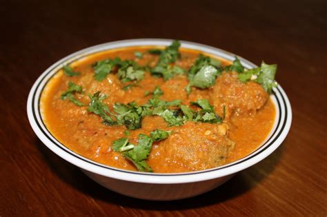 Sathya S Cuisine Veg Meat Ball Curry Soya Kola Urundai Kuzhambu