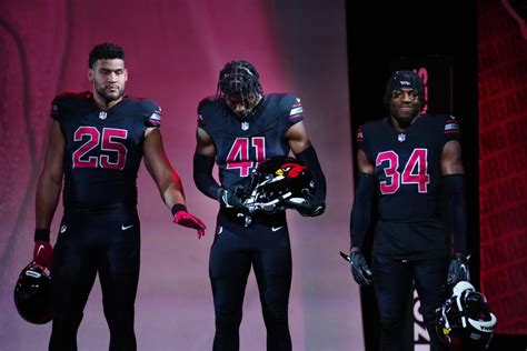 Cardinals to debut new black uniforms vs. Bengals - Yahoo Sports