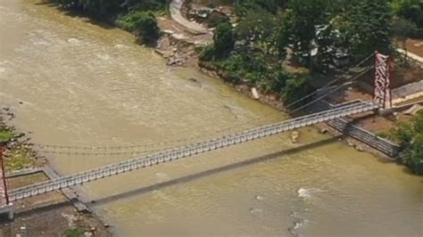 Jembatan Gantung Cisarum Bogor Rampung Pangkas Waktu Perjalanan Warga