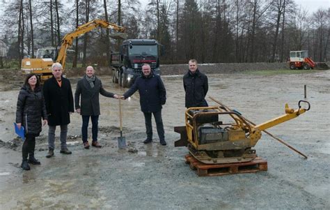 Stadt Selbitz Spatenstich für den Wohnpark Selbitztal