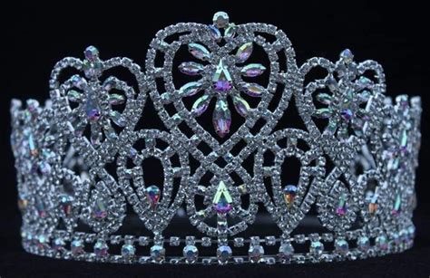 Pin Von Lauren Auf Pageant Crowns Trophies