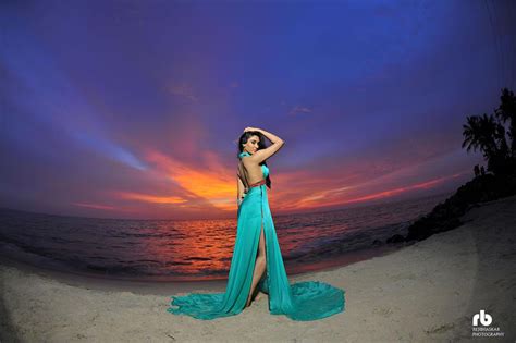 DESI ACTRESS PICTURES Deepti Sati Hot Portfolio PhotoShoot Images HD Desipixer