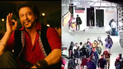 Shah Rukh Khan Visits Vaishno Devi Temple Ahead Of Dunki Release Video