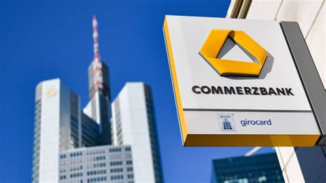 Commerzbank gibt Aktiengeschäft an Oddo BHF ab manager