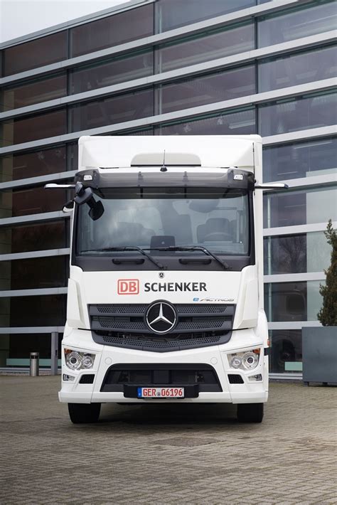 Prima Serie Di Mercedes Benz EActros Per DB Schenker Electric Motor News